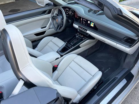 Used 2020 Porsche 911 Carrera S RWD image 24