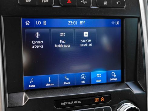 Used 2021 Ford F250 Platinum w/ FX4 Off-Road Package AWD/4WD image 31