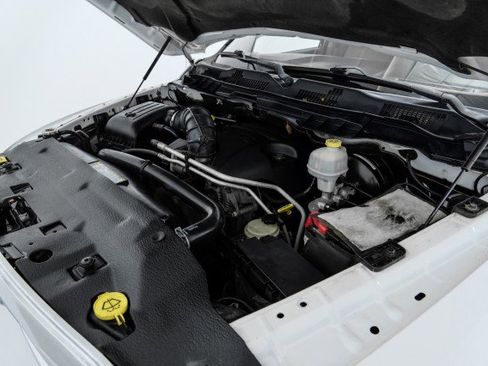 Used 2011 RAM 1500 Laramie RWD image 47