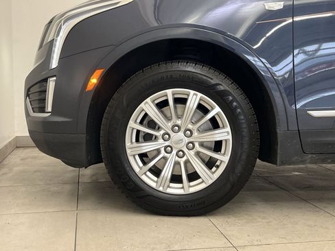 Used 2019 Cadillac XT5 Base image 10