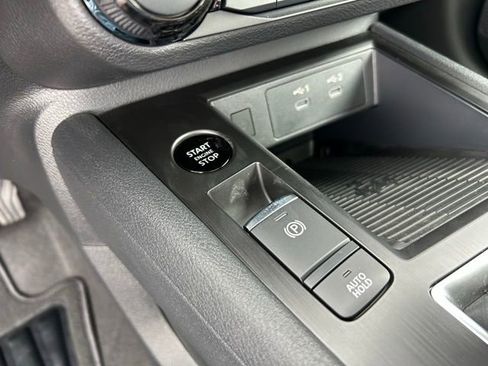New 2026 Nissan Kicks SV w/ SV Premium Package AWD/4WD image 25
