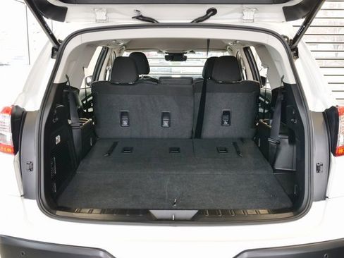 Used 2023 Subaru Ascent Premium w/ Convenience Package image 15