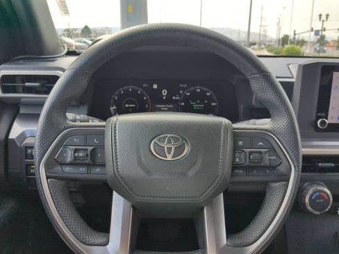 Used 2026 Toyota Tacoma TRD Off-Road AWD/4WD image 15