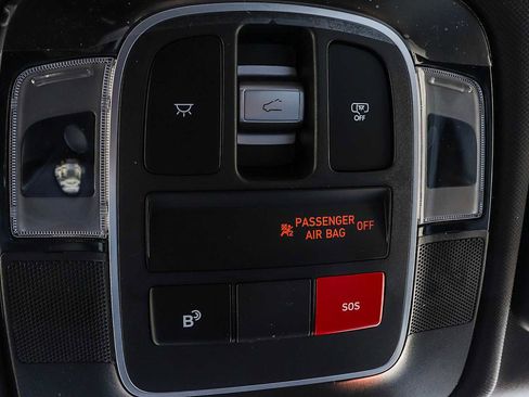 New 2026 Hyundai Tucson Limited image 32