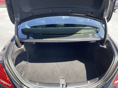 Used 2017 Mercedes-Benz C 300 4MATIC Sedan image 8