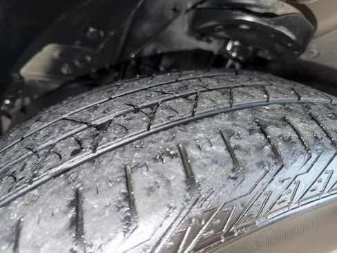 Used 2021 Honda Pilot Touring image 28