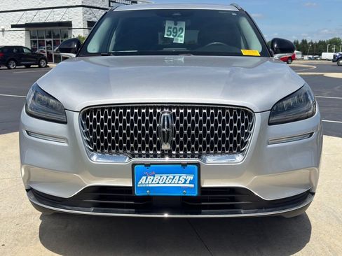 Used 2020 Lincoln Corsair AWD w/ Equipment Group 101A image 2