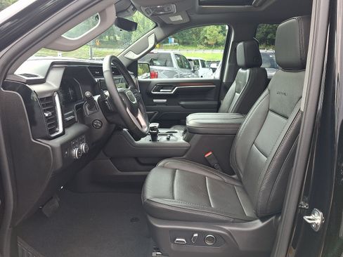 Used 2026 GMC Sierra 1500 Denali w/ Denali Reserve Package AWD/4WD image 14
