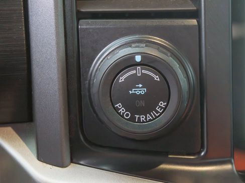 Used 2021 Ford F150 XLT w/ Equipment Group 302A High image 25