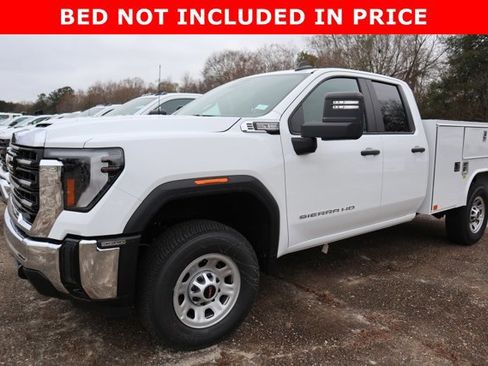 New 2024 GMC Sierra 3500 Pro w/ Convenience Package image 1