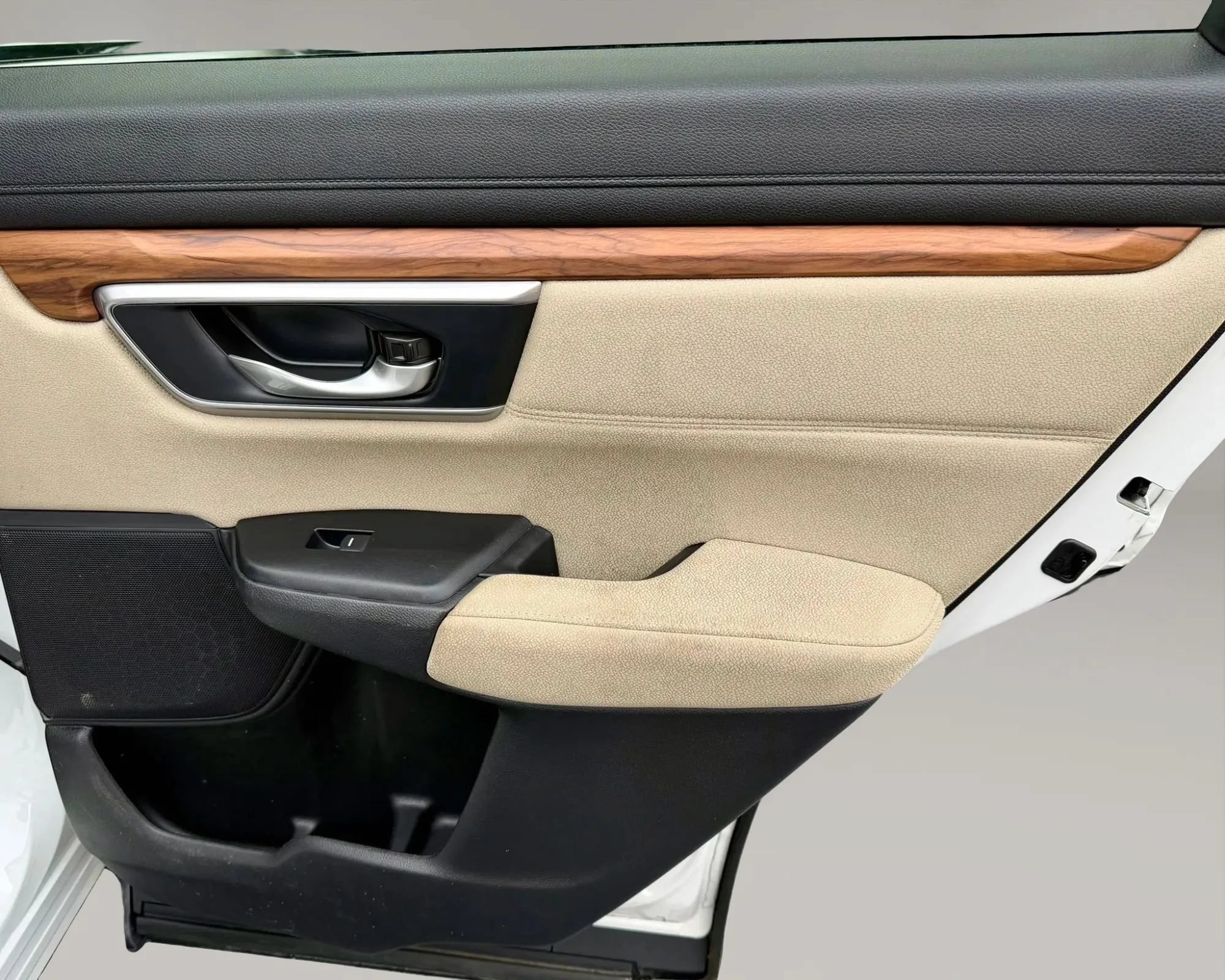 Used 2019 Honda CR-V EX image 31