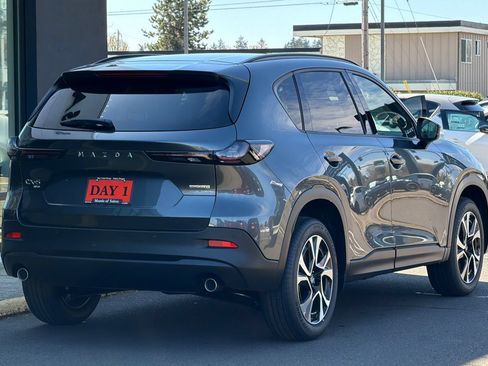 New 2026 MAZDA CX-5 Preferred AWD/4WD image 4