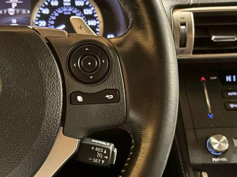 Used 2016 Lexus IS 300 AWD image 39