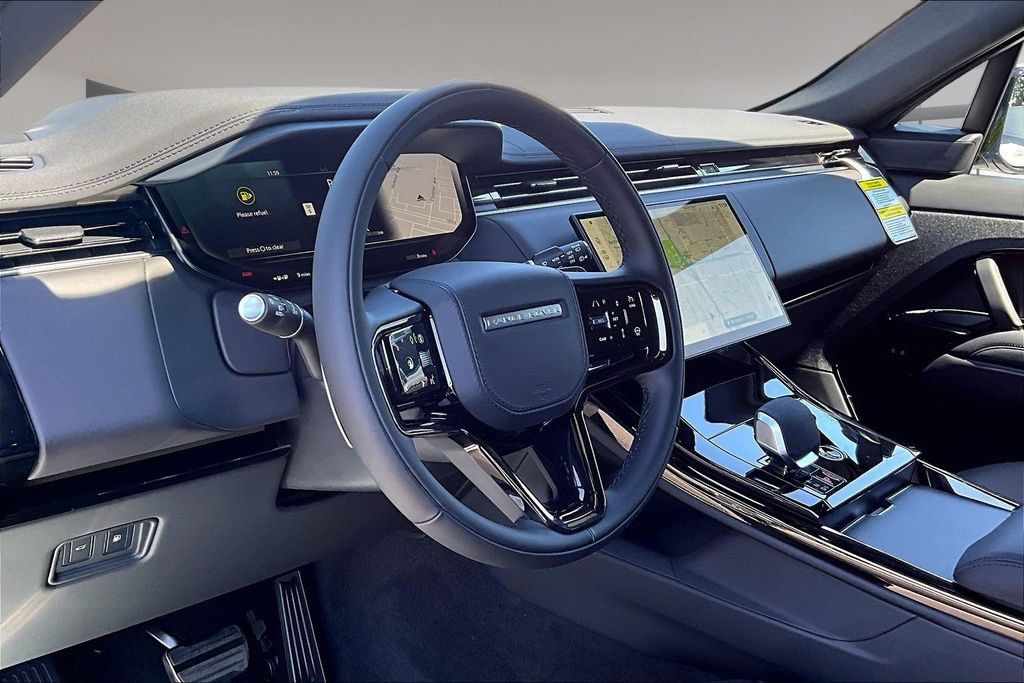 New 2026 Land Rover Range Rover Sport Dynamic SE AWD/4WD image 7