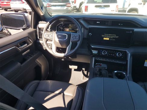 New 2026 GMC Sierra 1500 Denali w/ Denali Reserve Package image 8