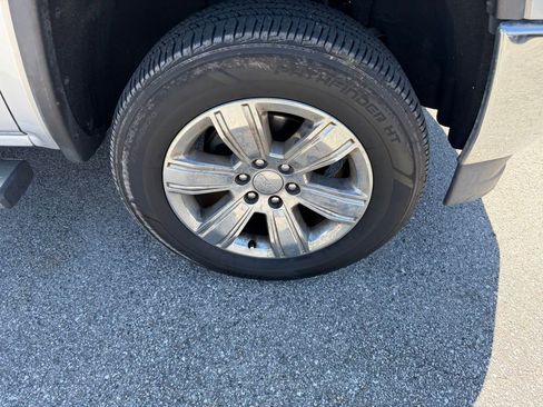 Used 2017 GMC Sierra 1500 SLT image 4