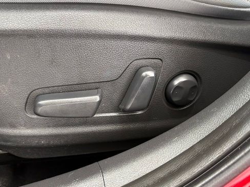 Used 2020 Hyundai Kona Limited AWD/4WD image 13