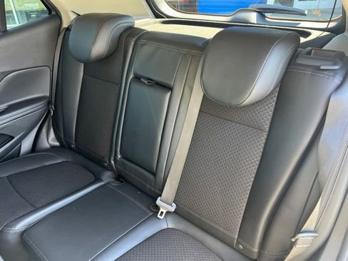 Used 2019 Buick Encore Preferred FWD image 18