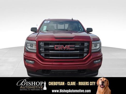 Used 2018 GMC Sierra 1500 SLT w/ All Terrain Package AWD/4WD image 9