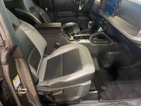 Used 2024 Ford Bronco Big Bend image 25