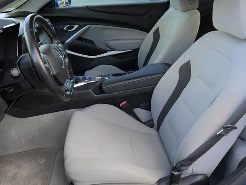 Used 2018 Chevrolet Camaro LT w/ RS Package image 21