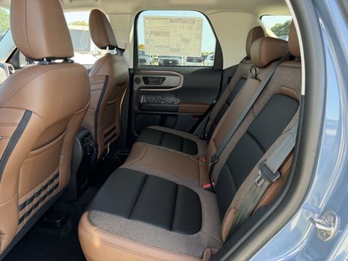 New 2026 Ford Bronco Sport Outer Banks w/ Outer Banks Tech Package+ AWD/4WD image 24