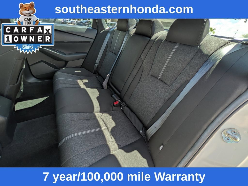 Used 2024 Honda Accord Sport image 12