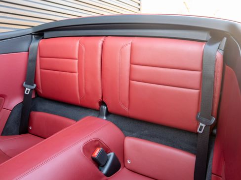 Certified 2021 Porsche 911 Carrera image 33