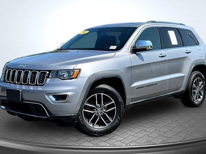 Used 2017 Jeep Grand Cherokee Limited w/ Trailer Tow Group IV