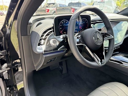 New 2026 Mercedes-Benz E 450 4MATIC Sedan image 19