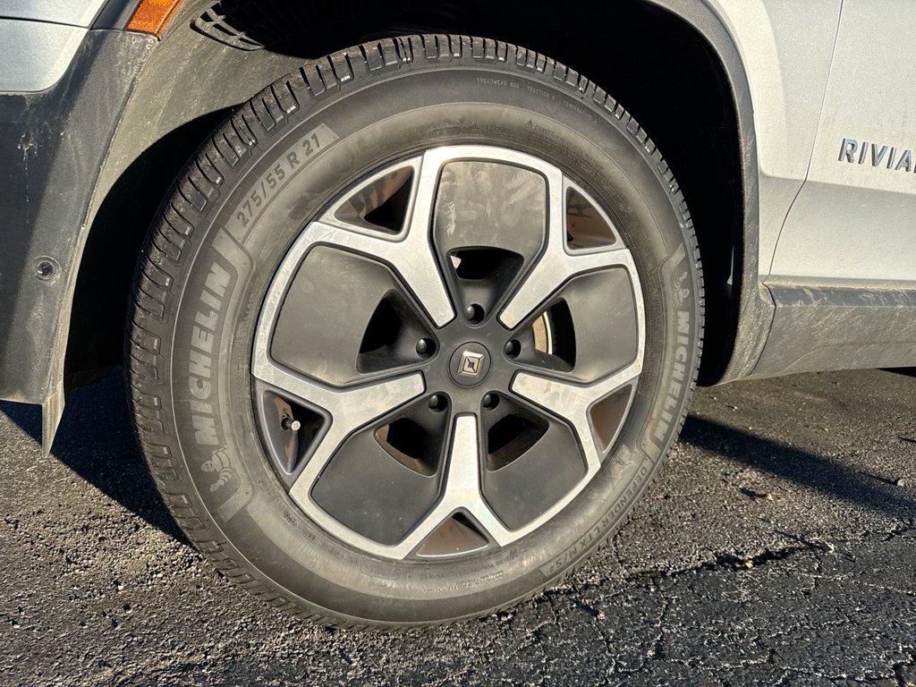 Used 2024 Rivian R1T Adventure Dual AWD/4WD image 6