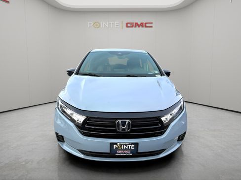 Used 2023 Honda Odyssey Sport image 4
