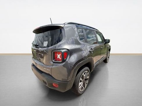 Used 2019 Jeep Renegade Limited AWD/4WD image 6