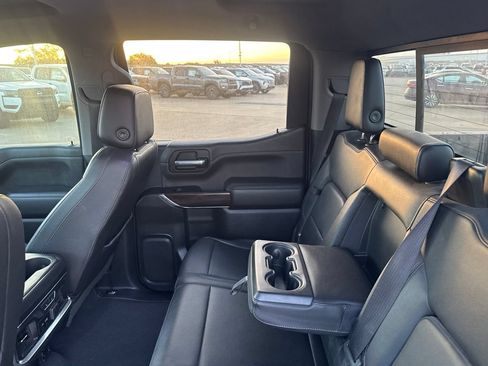 Used 2019 GMC Sierra 1500 SLT RWD image 36