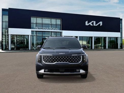 New 2026 Kia Carnival SX FWD image 2