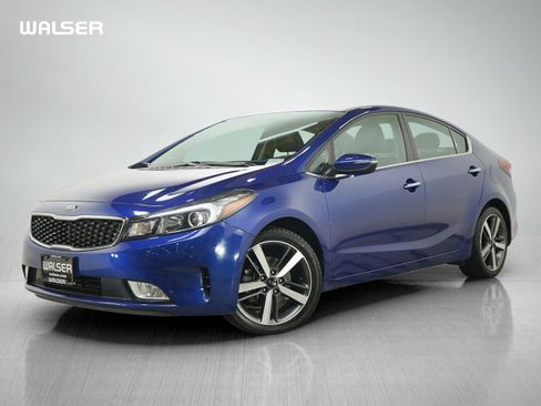 Used 2017 Kia Forte EX w/ EX Premium Plus Package FWD image 1