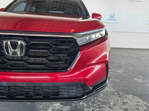 Used 2023 Honda CR-V EX image 41