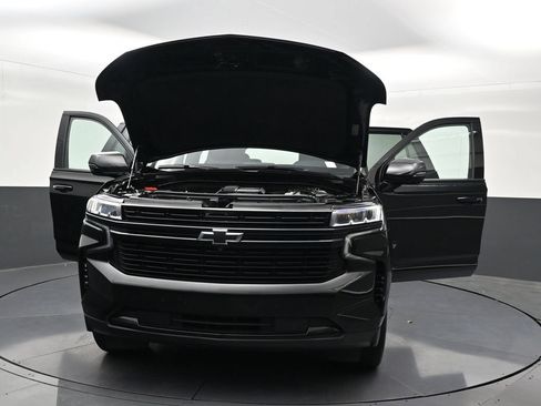 Used 2023 Chevrolet Tahoe RST w/ Luxury Package RWD image 35