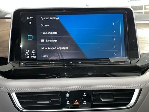 New 2026 Volkswagen Atlas SE image 13