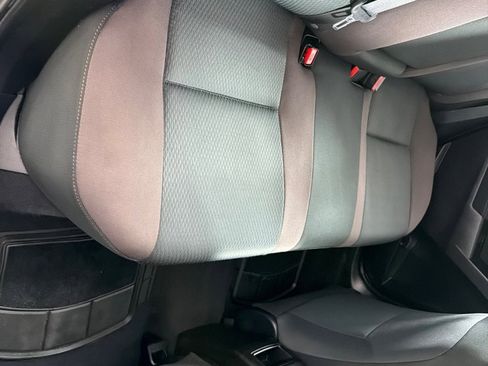 Used 2019 Toyota Corolla LE image 20