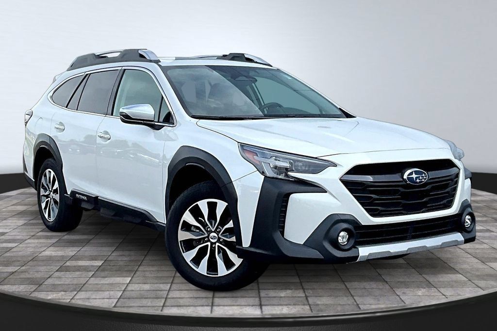 Used 2024 Subaru Outback Touring XT AWD/4WD image 3