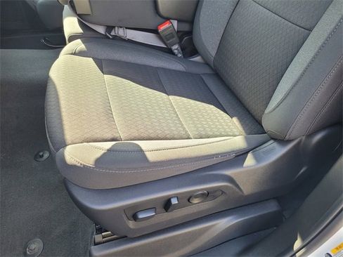 Used 2024 Chevrolet Silverado 1500 Custom image 11