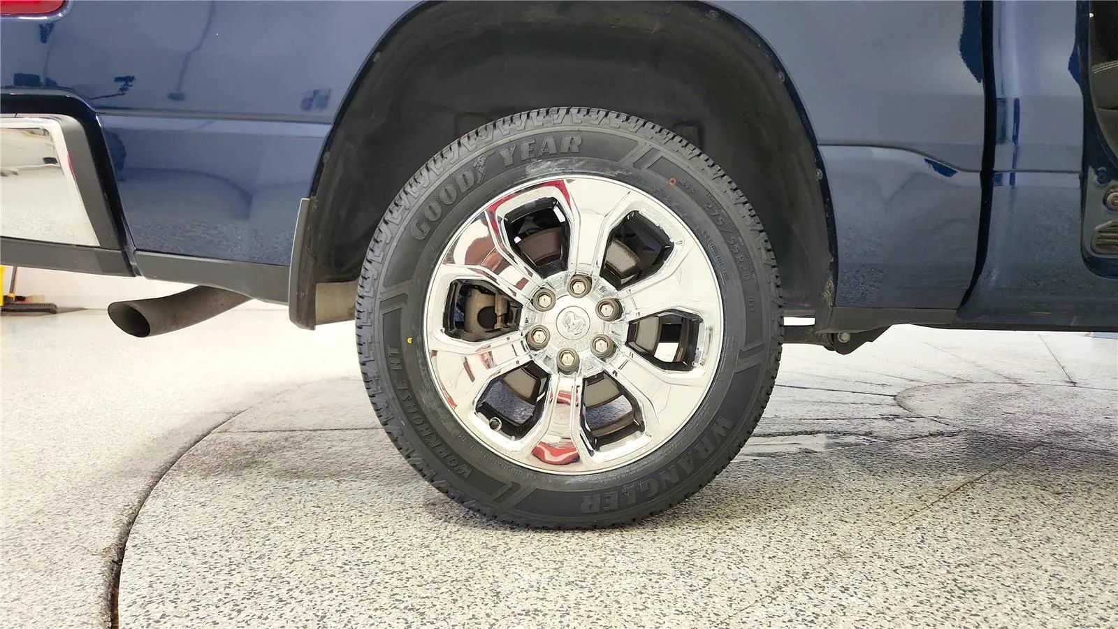 Used 2022 RAM 1500 Big Horn AWD/4WD image 14