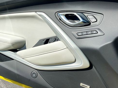 Used 2016 Chevrolet Camaro SS image 18