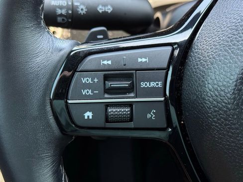 Used 2025 Honda Civic Sport image 25