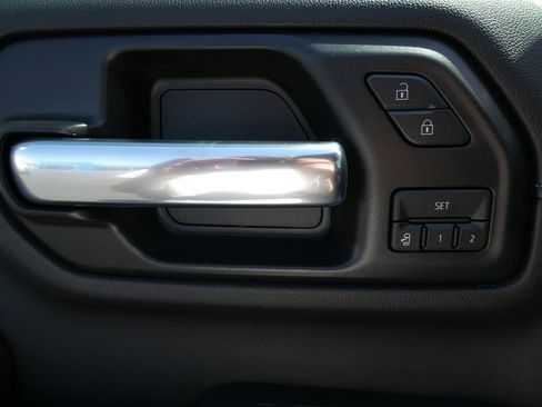 Certified 2020 Chevrolet Silverado 3500 LTZ w/ LTZ Premium Package AWD/4WD image 25