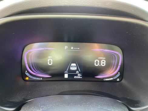 Used 2025 Kia Soul LX FWD image 24