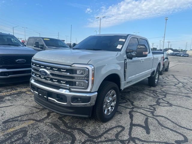 Used 2026 Ford F250 Lariat w/ FX4 Off-Road Package AWD/4WD image 2