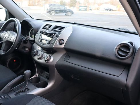 Used 2006 Toyota RAV4 Sport image 17