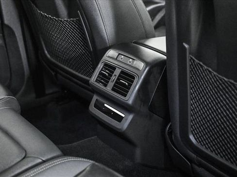 New 2025 Audi Q5 Premium Plus image 18